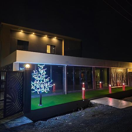 Island Accommodation Nadi Bagian luar foto